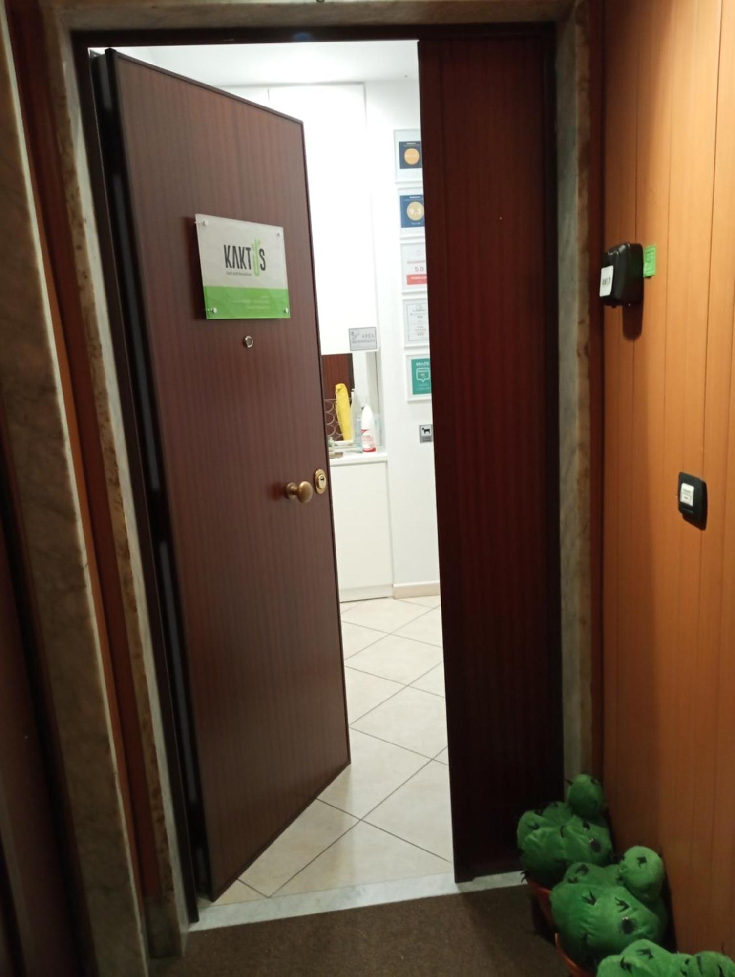 Kaktus B&B Bari Exterior foto